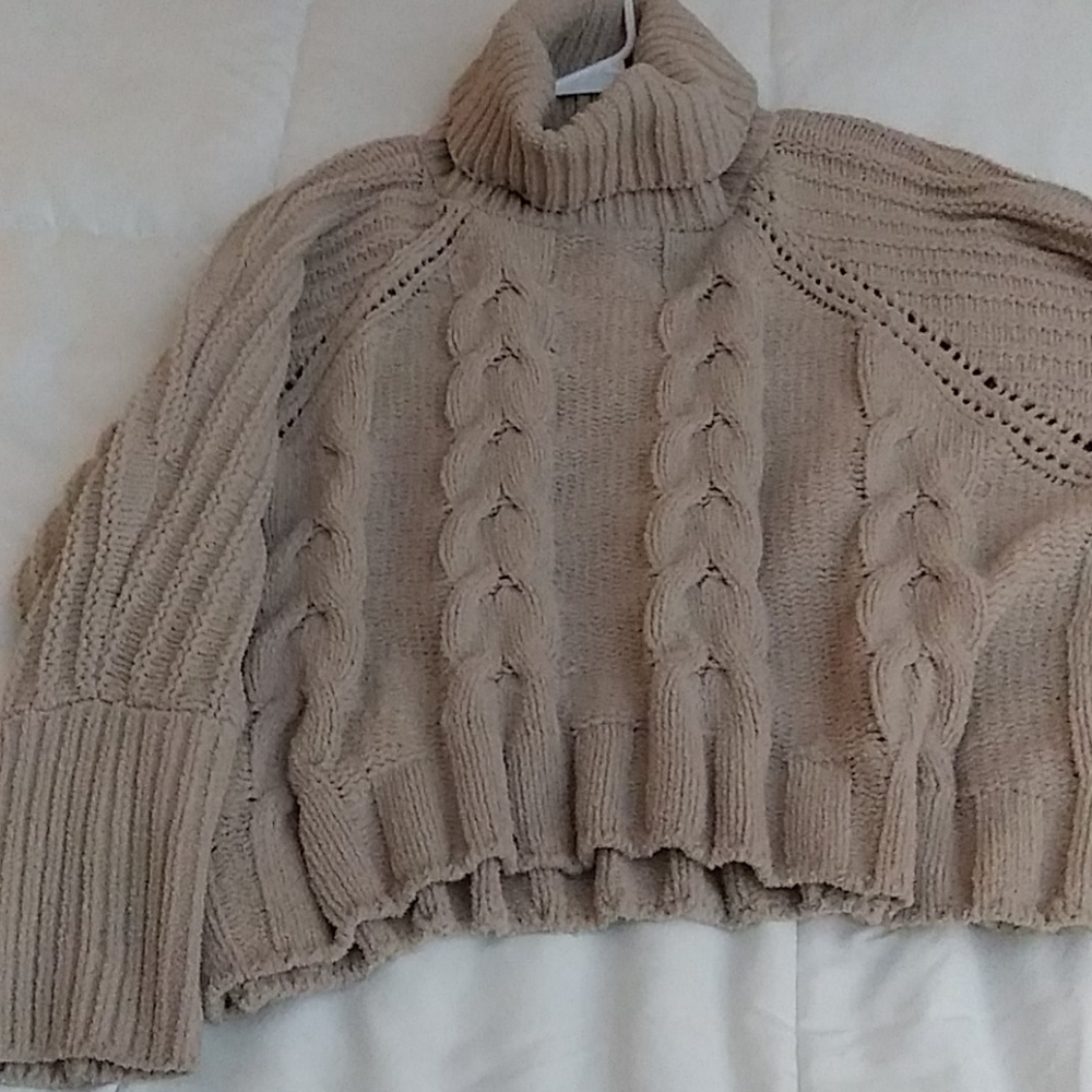 Turtleneck shortened